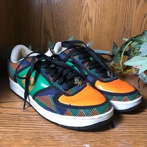 Luxury Kicks Shoes Green Blue Orange Shoes Sneakers Size M's 10 T  10.5 EUC